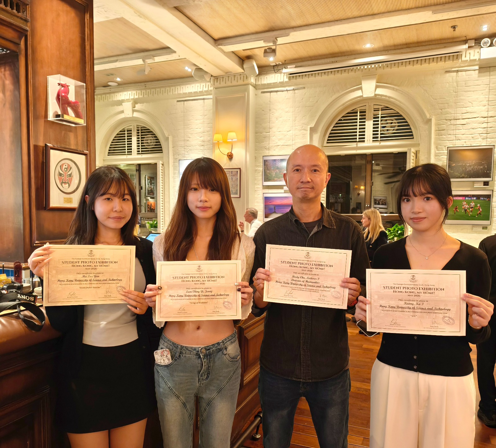 Birdy Chu and his students 